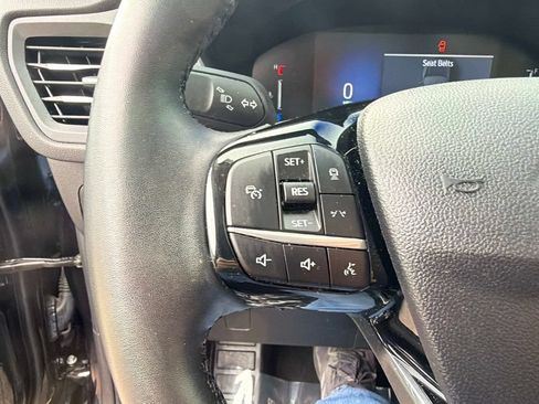 Used 2025 Ford Escape Active w/ Tech Pack #1 AWD/4WD image 30
