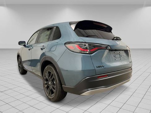 New 2026 Honda HR-V Sport image 3