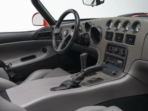 Used 1993 Dodge Viper RT/10 image 35
