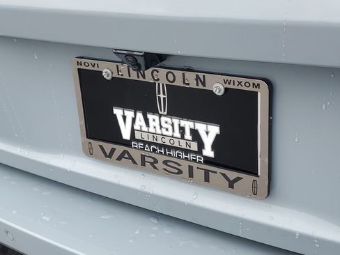 New 2025 Lincoln Navigator L Reserve w/ Jet Appearance Package image 36