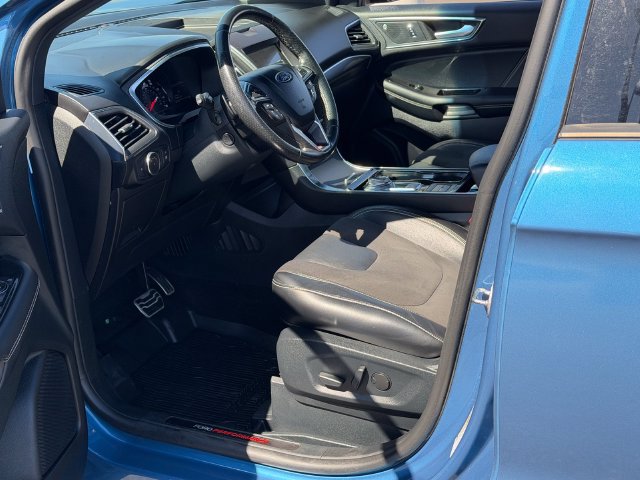 Used 2020 Ford Edge ST w/ Equipment Group 401A AWD/4WD image 12