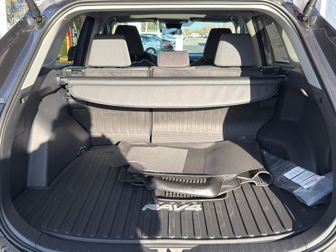 New 2025 Toyota RAV4 XLE w/ Convenience Package image 12