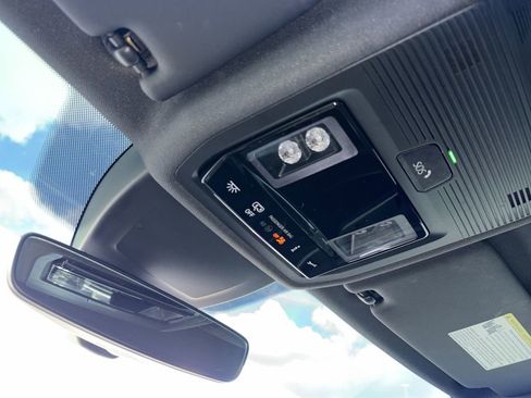 Used 2022 Volkswagen GTI S image 16