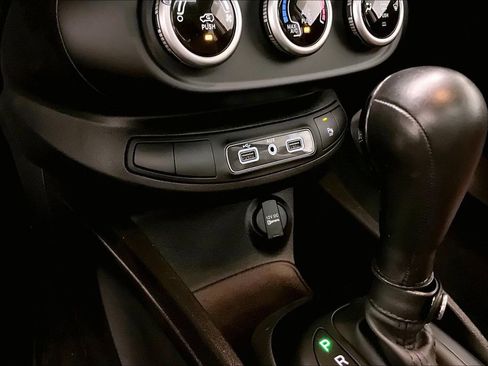 Used 2019 FIAT 500X Trekking w/ Premium Group AWD/4WD image 16