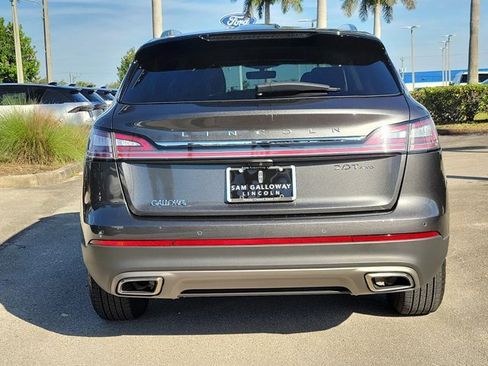 Used 2019 Lincoln Nautilus Select image 5