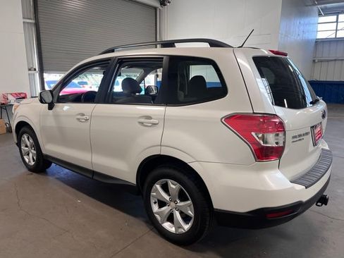 Used 2015 Subaru Forester 2.5i Premium w/ Popular Package #2 AWD/4WD image 5