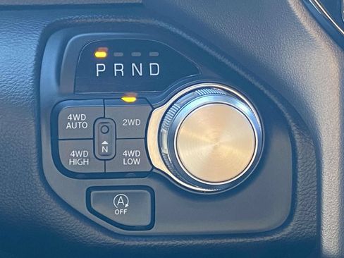 Used 2023 RAM 1500 Laramie AWD/4WD image 27