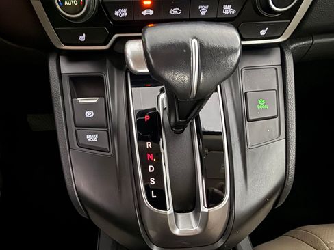 Used 2019 Honda CR-V Touring image 18