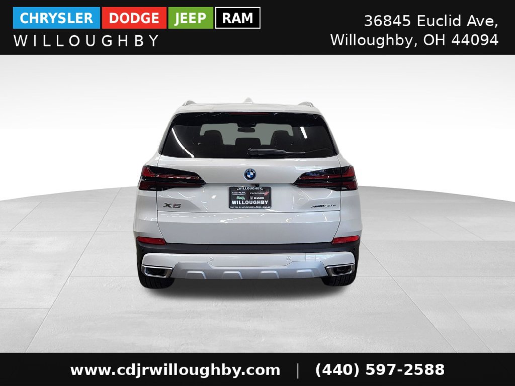 Used 2026 BMW X5 xDrive50e w/ Climate Comfort Package AWD/4WD image 8