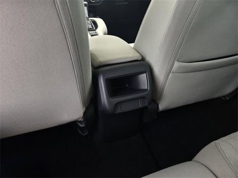 Used 2023 Honda HR-V LX image 15