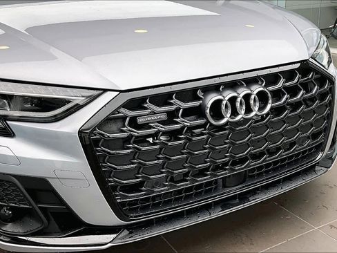 New 2025 Audi A8 L 3.0T image 31