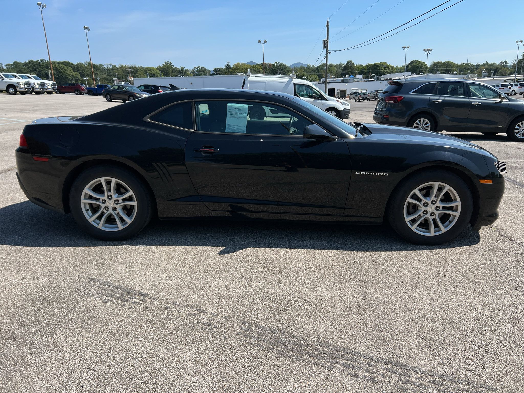 Used 2015 Chevrolet Camaro LT RWD image 2