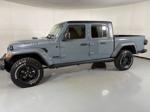 New 2026 Jeep Gladiator Willys image 5