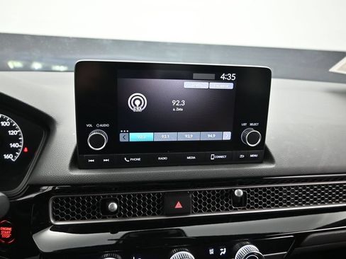 Used 2023 Honda Civic Sport image 12