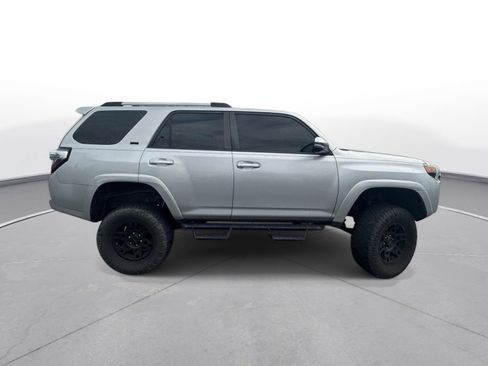 Used 2019 Toyota 4Runner SR5 Premium RWD image 5