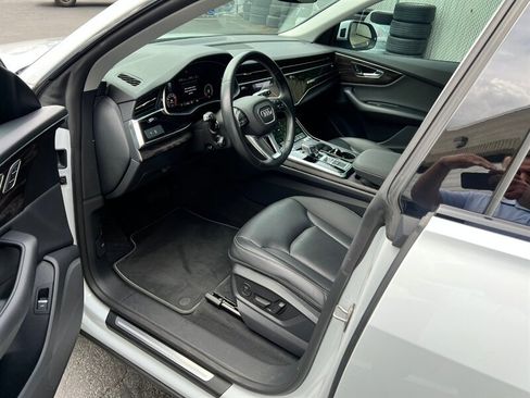 Used 2022 Audi Q8 Premium AWD/4WD image 15