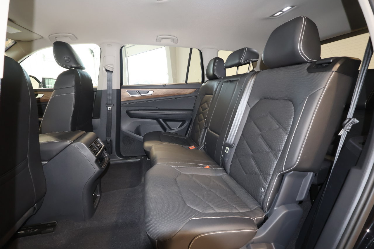 Used 2026 Volkswagen Atlas SE AWD/4WD image 22