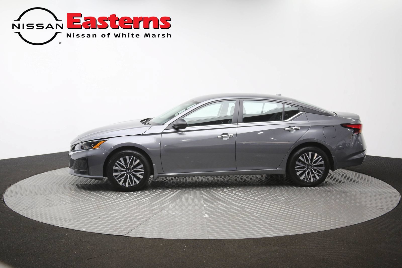 Used 2024 Nissan Altima 2.5 SV AWD/4WD image 60