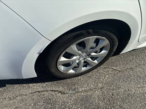 Used 2024 Toyota Corolla LE FWD image 12