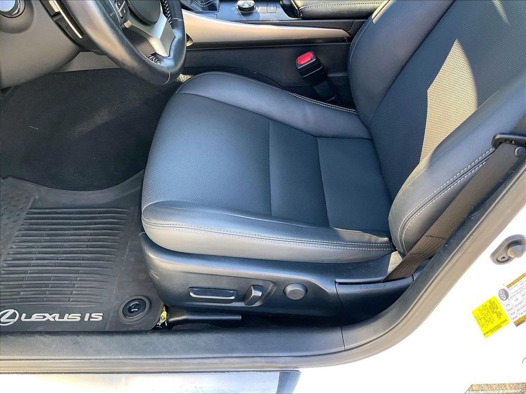Used 2019 Lexus IS 300 AWD w/ Accessory Package image 34