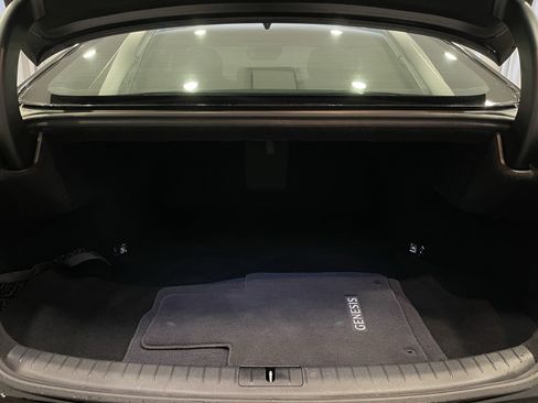 Used 2019 Genesis G80 3.3T Sport RWD image 27