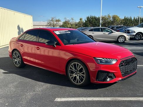 Used 2022 Audi S4 Premium Plus w/ Premium Plus Package image 3