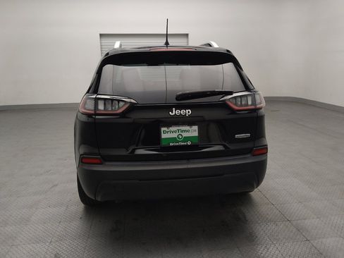 Used 2020 Jeep Cherokee Latitude FWD image 6