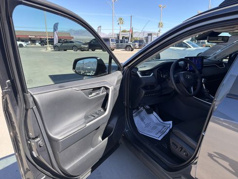 Used 2024 Toyota RAV4 Limited w/ Advanced Technology Package image 12