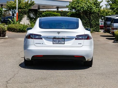 Used 2017 Tesla Model S 90D AWD/4WD image 4