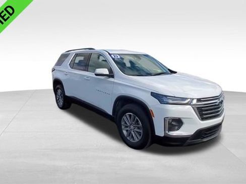 Certified 2023 Chevrolet Traverse LT FWD image 3