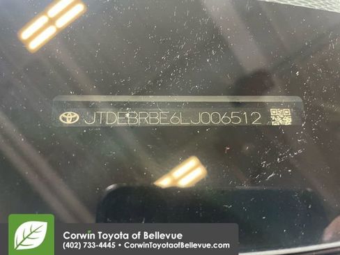 Used 2020 Toyota Corolla LE image 26