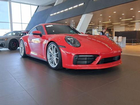 Used 2020 Porsche 911 Carrera image 7