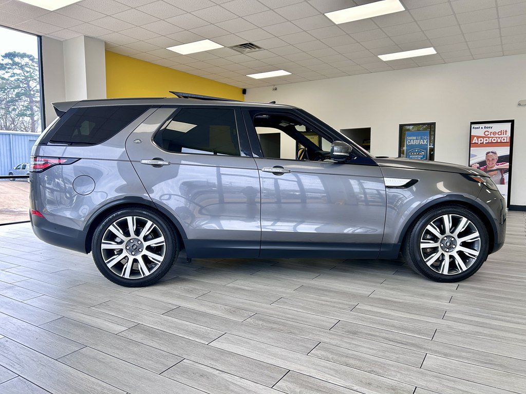 Used 2018 Land Rover Discovery HSE Luxury AWD/4WD image 5