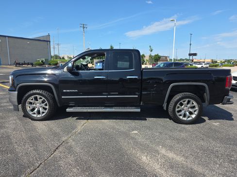 Used 2017 GMC Sierra 1500 SLT w/ SLT Premium Package AWD/4WD image 7