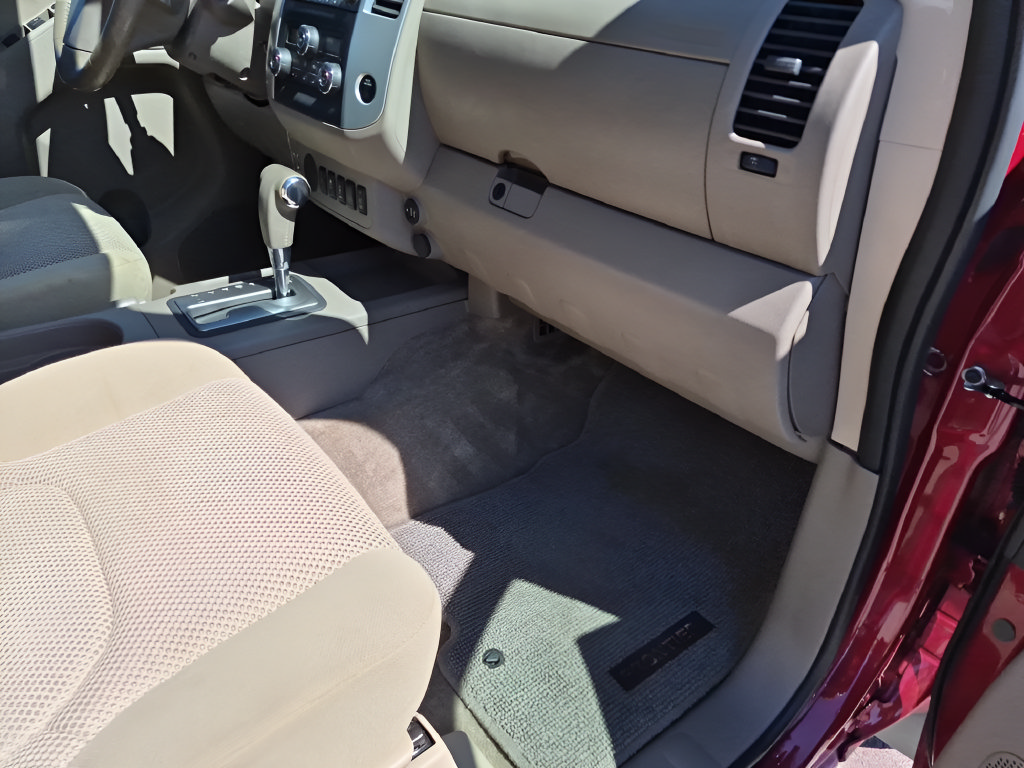 Used 2017 Nissan Frontier SV w/ SV Value Truck Package RWD image 36