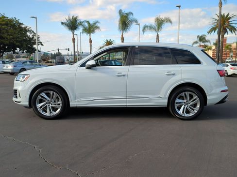 Used 2021 Audi Q7 3.0T Premium w/ Convenience Package image 8