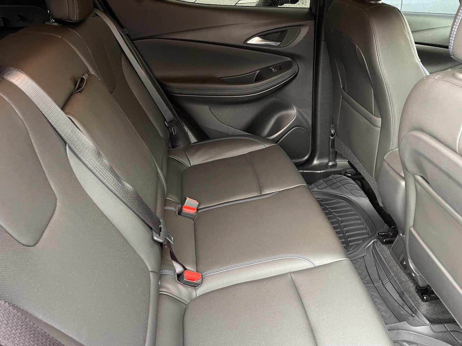 Used 2026 Buick Encore GX Sport Touring w/ Advanced Technology Package FWD image 5