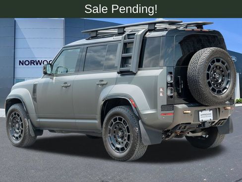 Certified 2025 Land Rover Defender 110 AWD/4WD image 6