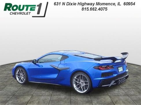 New 2025 Chevrolet Corvette Z06 w/ Z07 Performance Package RWD image 3