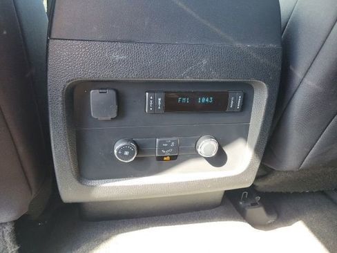 Used 2017 Ford Expedition XLT AWD/4WD image 38