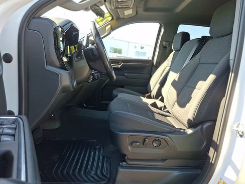 Certified 2022 Chevrolet Silverado 1500 LT AWD/4WD image 13