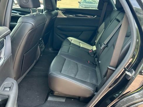 Used 2023 Cadillac XT5 Premium Luxury w/ Technology Package AWD/4WD image 12