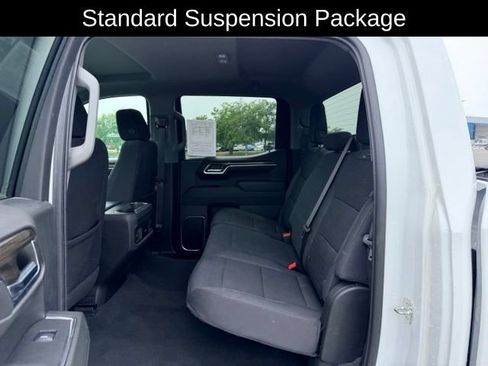 Certified 2024 Chevrolet Silverado 1500 LT w/ Z71 Off-Road Package AWD/4WD image 9