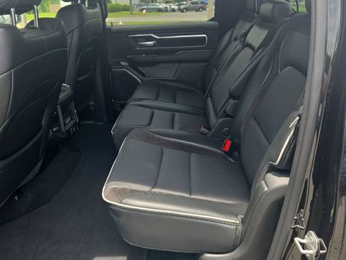 Used 2025 RAM 1500 Laramie w/ Sport Appearance Package AWD/4WD image 3