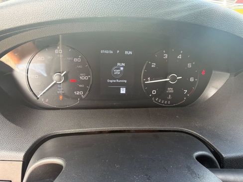 Used 2024 RAM ProMaster 2500 FWD image 13