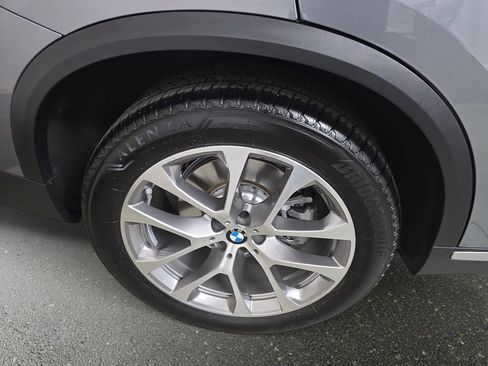 Used 2026 BMW X5 xDrive40i w/ Climate Comfort Package AWD/4WD image 33