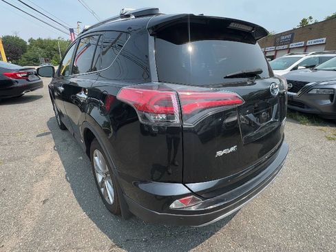 Used 2018 Toyota RAV4 Limited AWD/4WD image 7