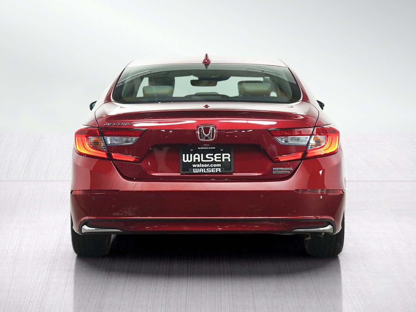 Used 2018 Honda Accord Touring image 4