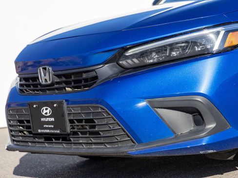 Used 2024 Honda Civic Sport image 4