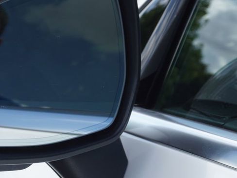 Certified 2025 Mercedes-Benz GLC 300 4MATIC image 14